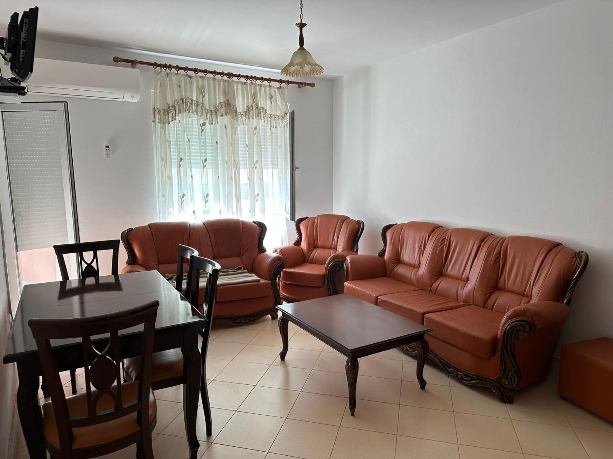 Renting House Vlorë Buitenkant foto